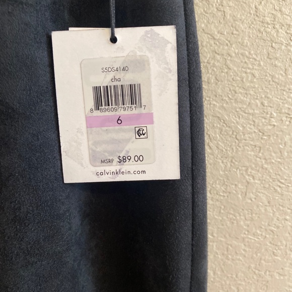 Calvin Klein faux suede suit charcoal color - size 6 - Picture 5 of 5